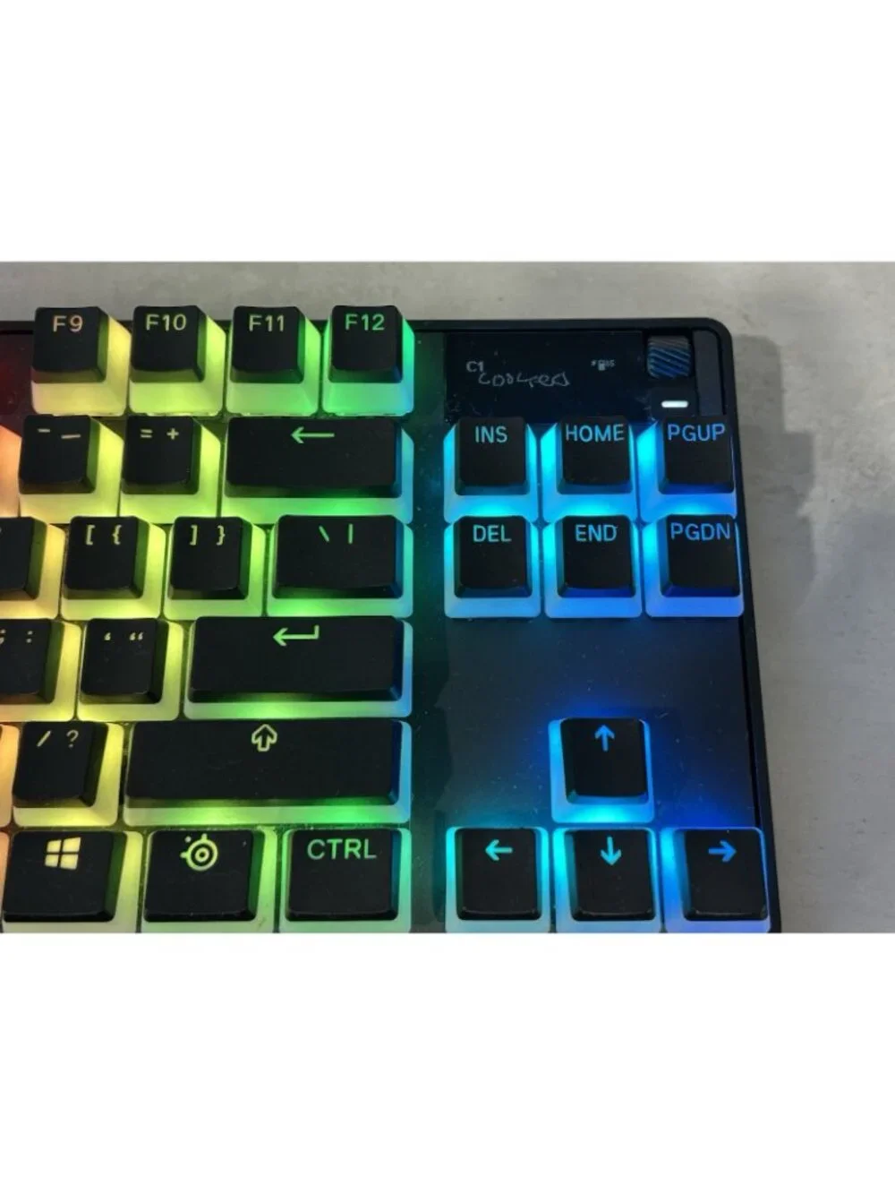 SteelSeries Apex Pro TKL Wired RGB Adjustable Actuation Keyboard Tested Working